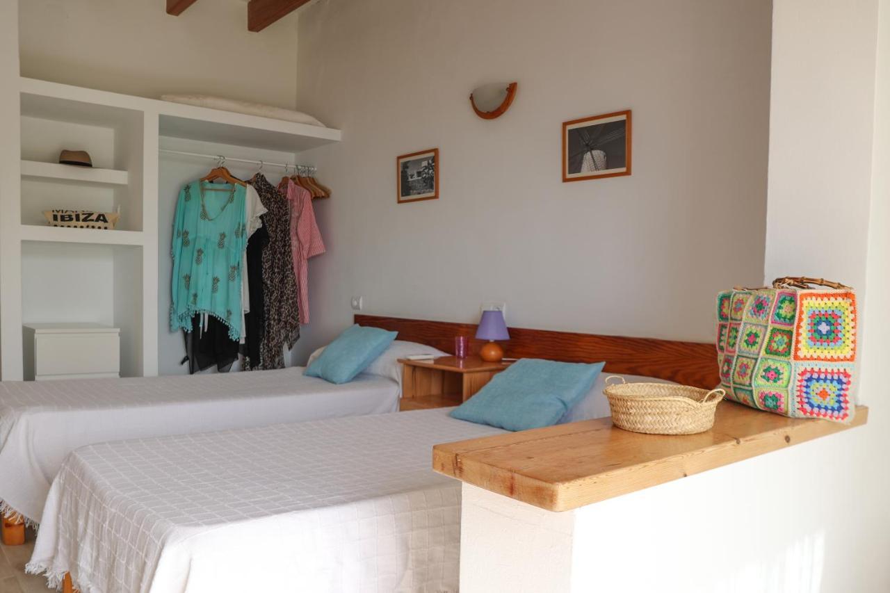 Hostal Marblau Ibiza Bagian luar foto